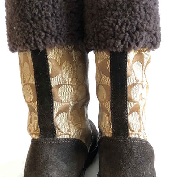 IOB Coach “Kally” signature monogram boots. - Picture 4 of 5